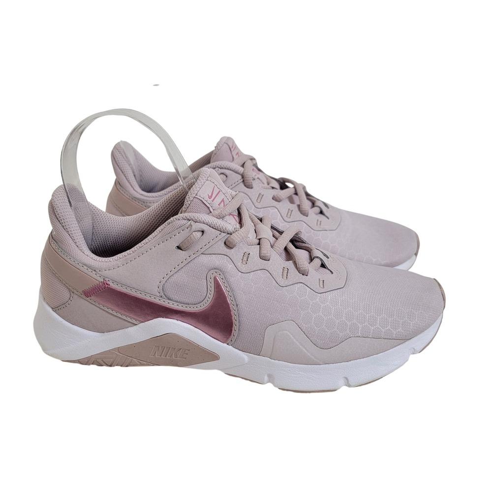 Nike Legend Essential 2 Women Training Shoe Pink CQ9545-003 Sz 7 Casual Sneakers